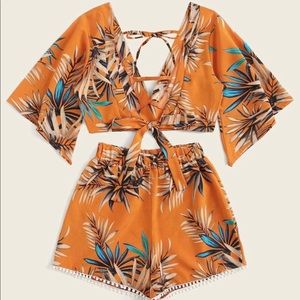NWOT! SHEIN - Tie Back Tropical Print Top & Shorts